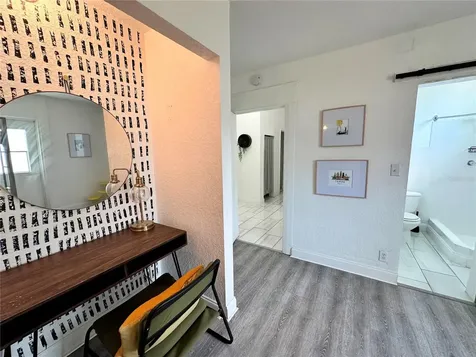 3105 W Spruce Street Tampa FL 33607