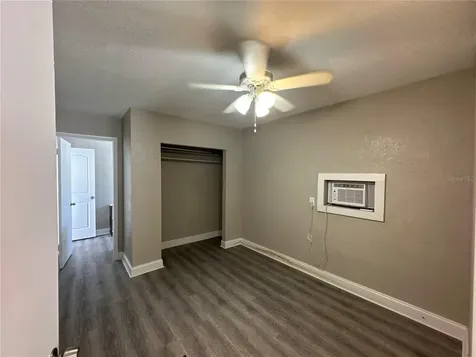 3105 W Spruce Street Tampa FL 33607