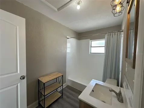 3105 W Spruce Street Tampa FL 33607