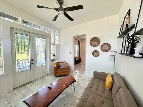 3105 W Spruce Street Tampa FL 33607
