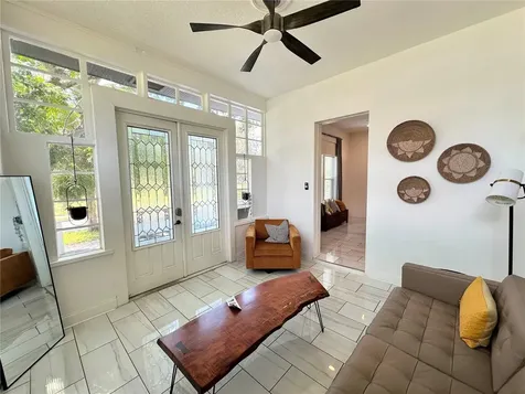 3105 W Spruce Street Tampa FL 33607