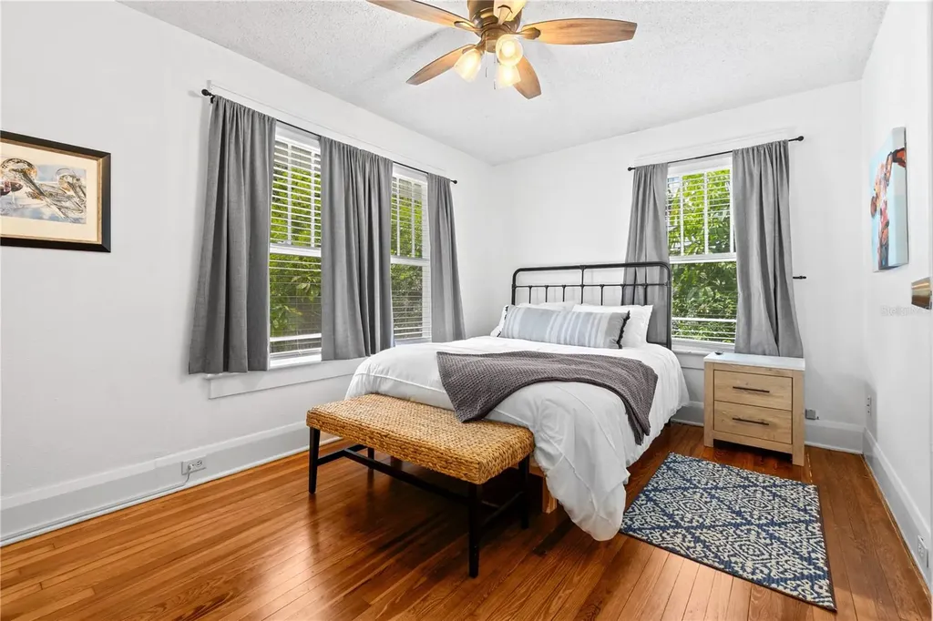 1006 11th Avenue W Bradenton FL 34205