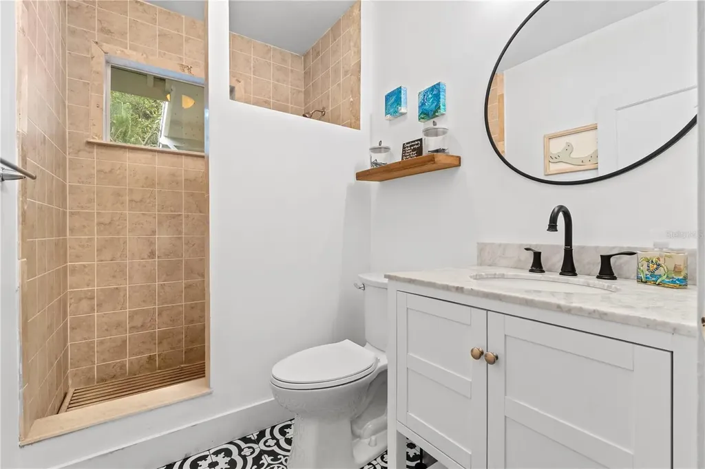 1006 11th Avenue W Bradenton FL 34205