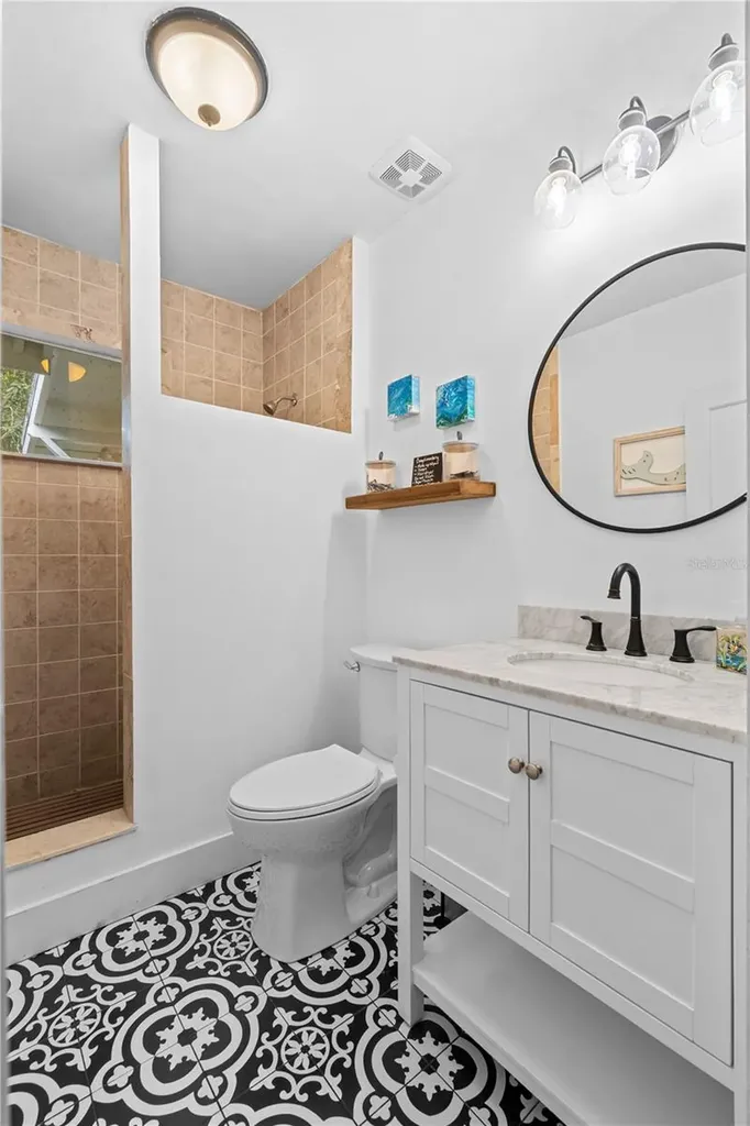 1006 11th Avenue W Bradenton FL 34205