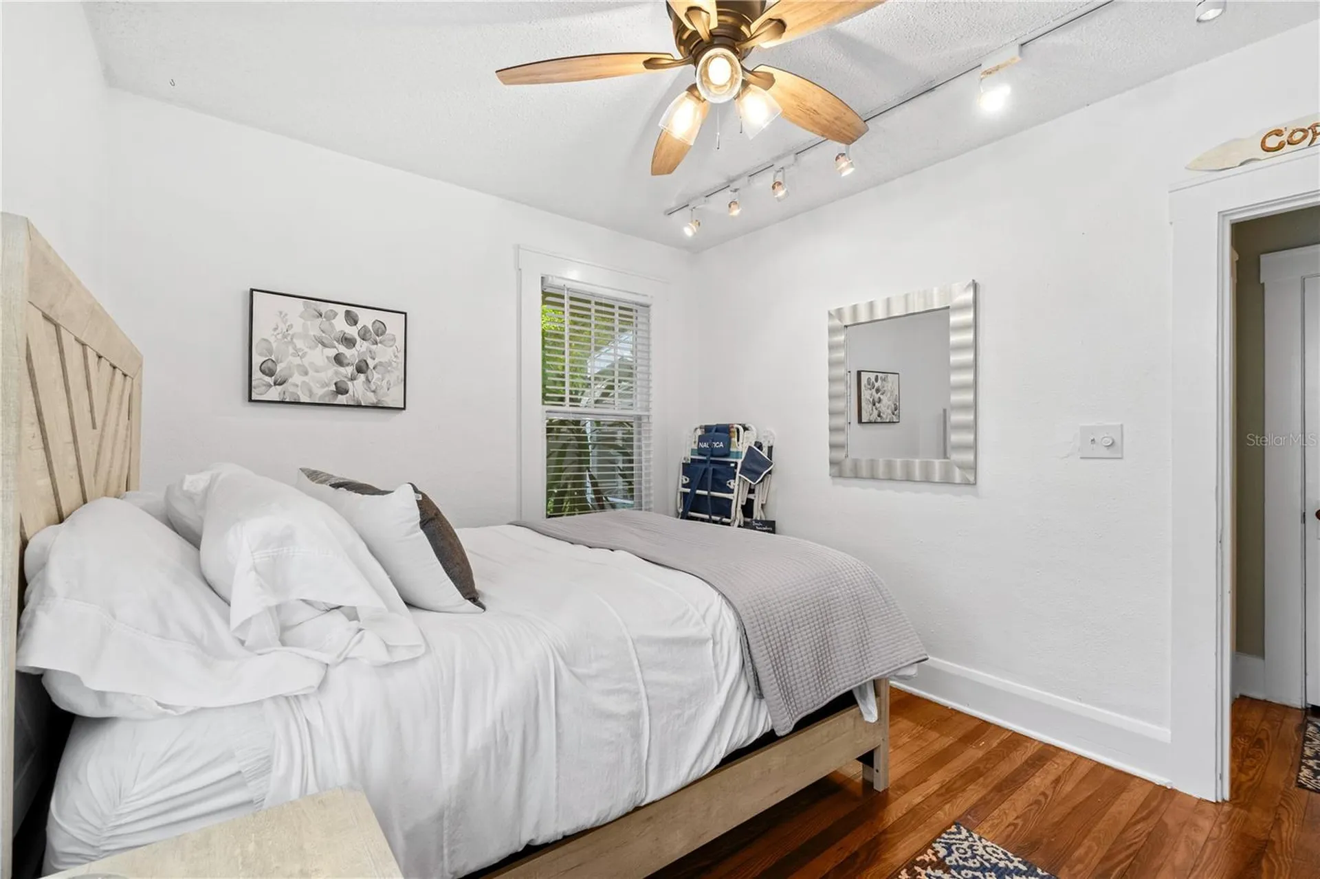 1006 11th Avenue W Bradenton FL 34205