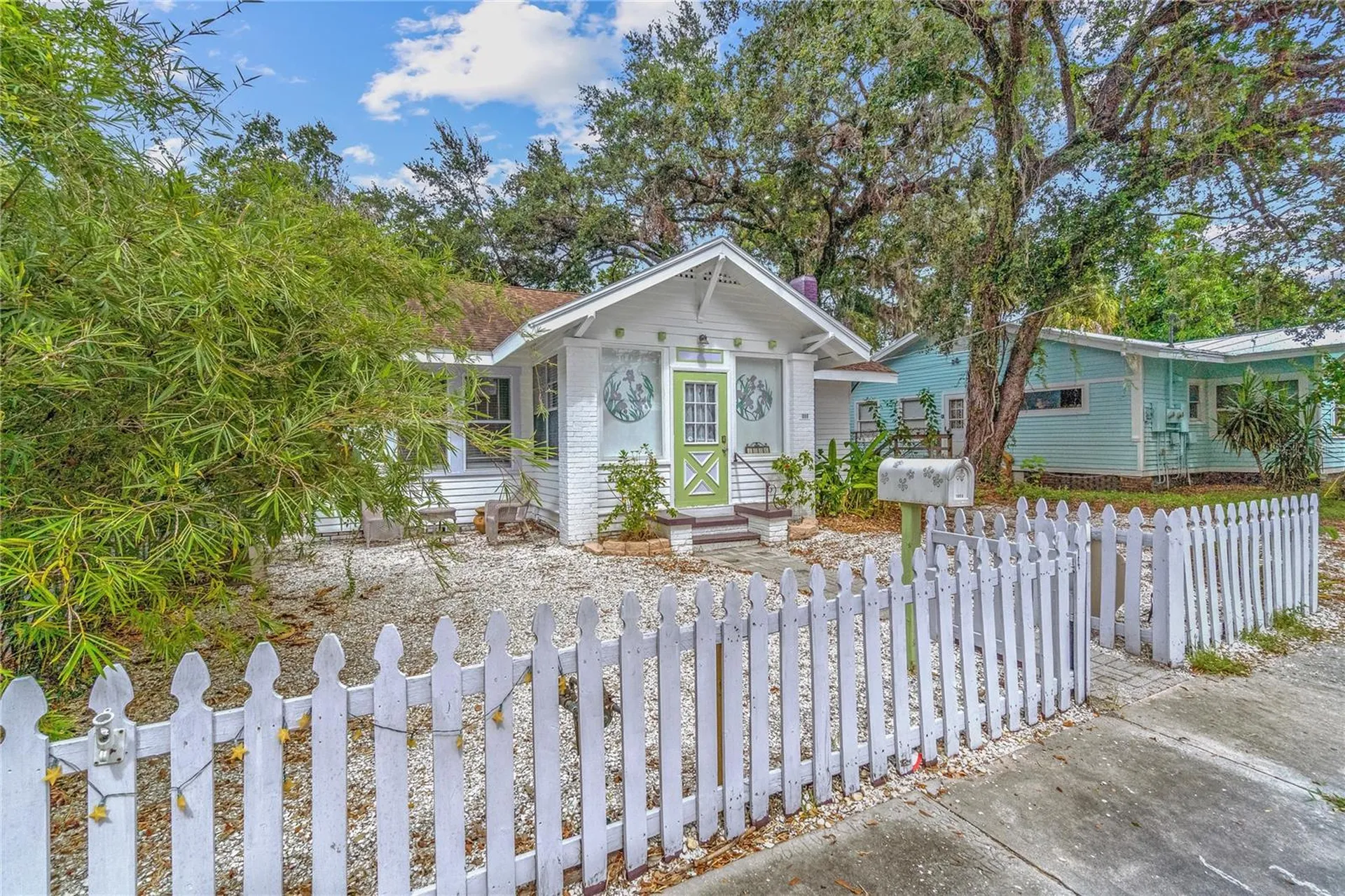 1006 11th Avenue W Bradenton FL 34205