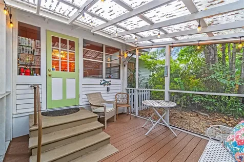 1006 11th Avenue W Bradenton FL 34205