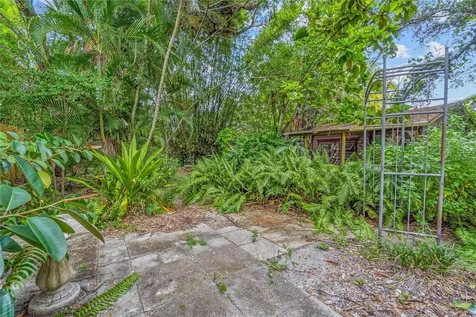 1006 11th Avenue W Bradenton FL 34205