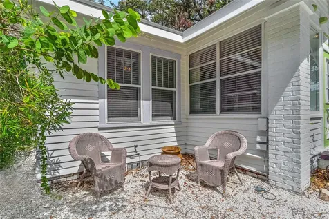 1006 11th Avenue W Bradenton FL 34205