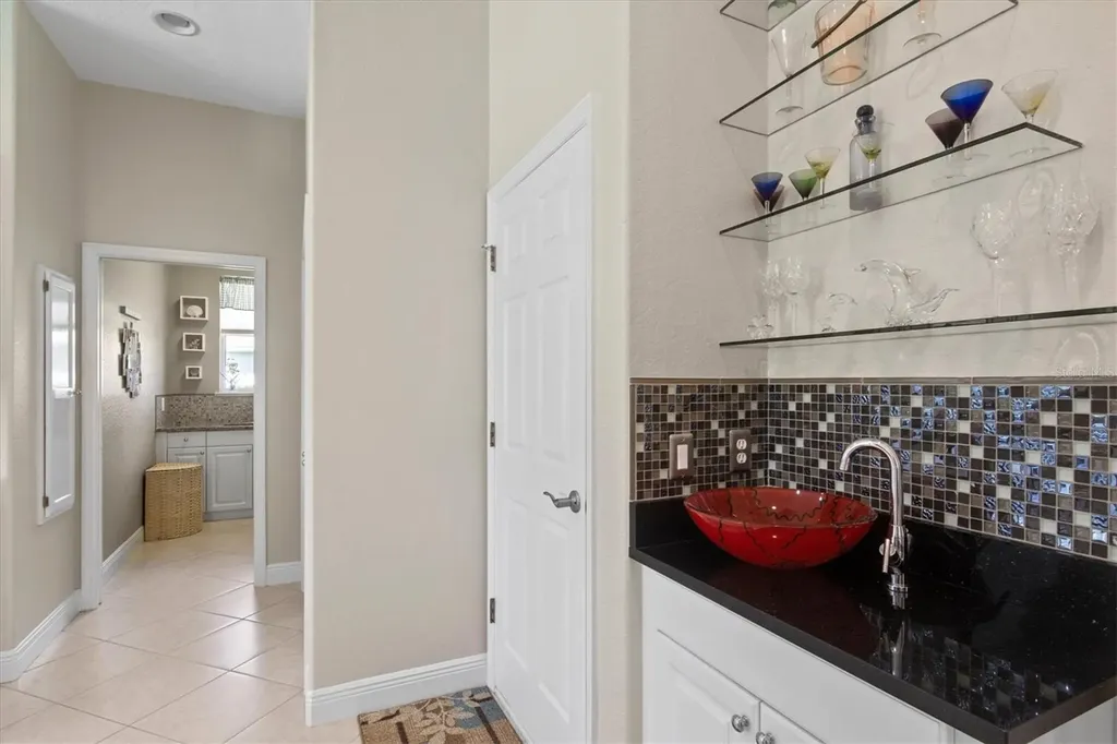 210 Lake Victoria Court Englewood FL 34223