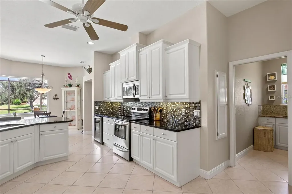 210 Lake Victoria Court Englewood FL 34223