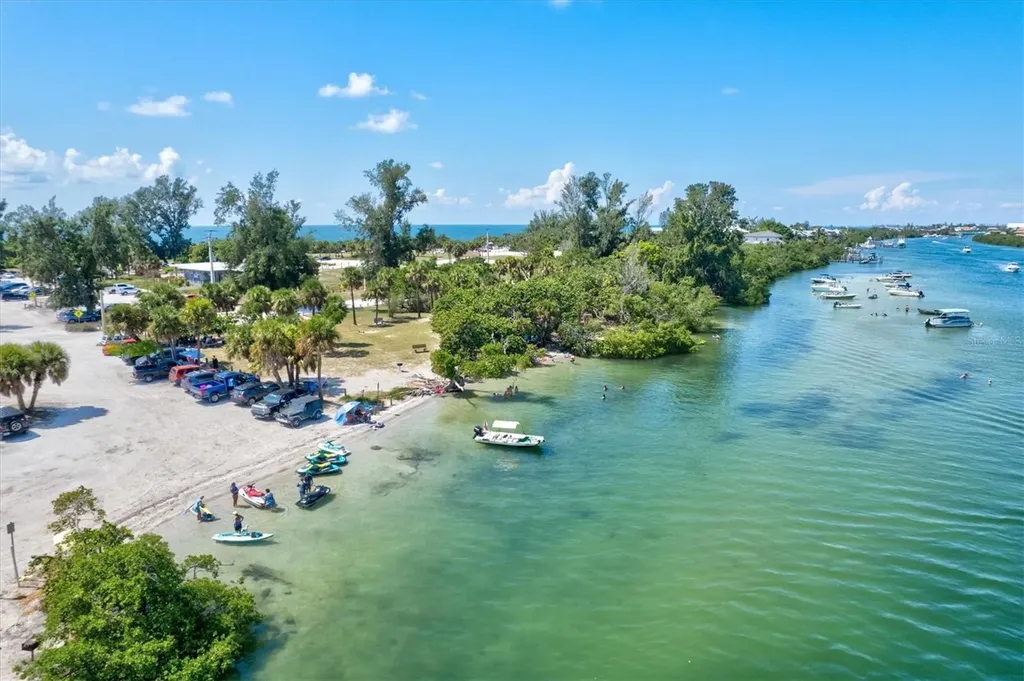 210 Lake Victoria Court Englewood FL 34223