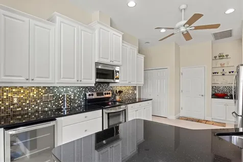 210 Lake Victoria Court Englewood FL 34223