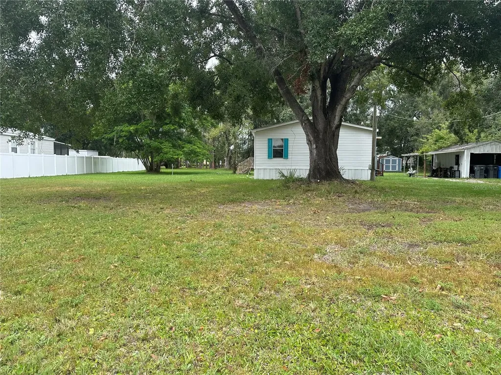 12507 Glenna Avenue Tampa FL 33635