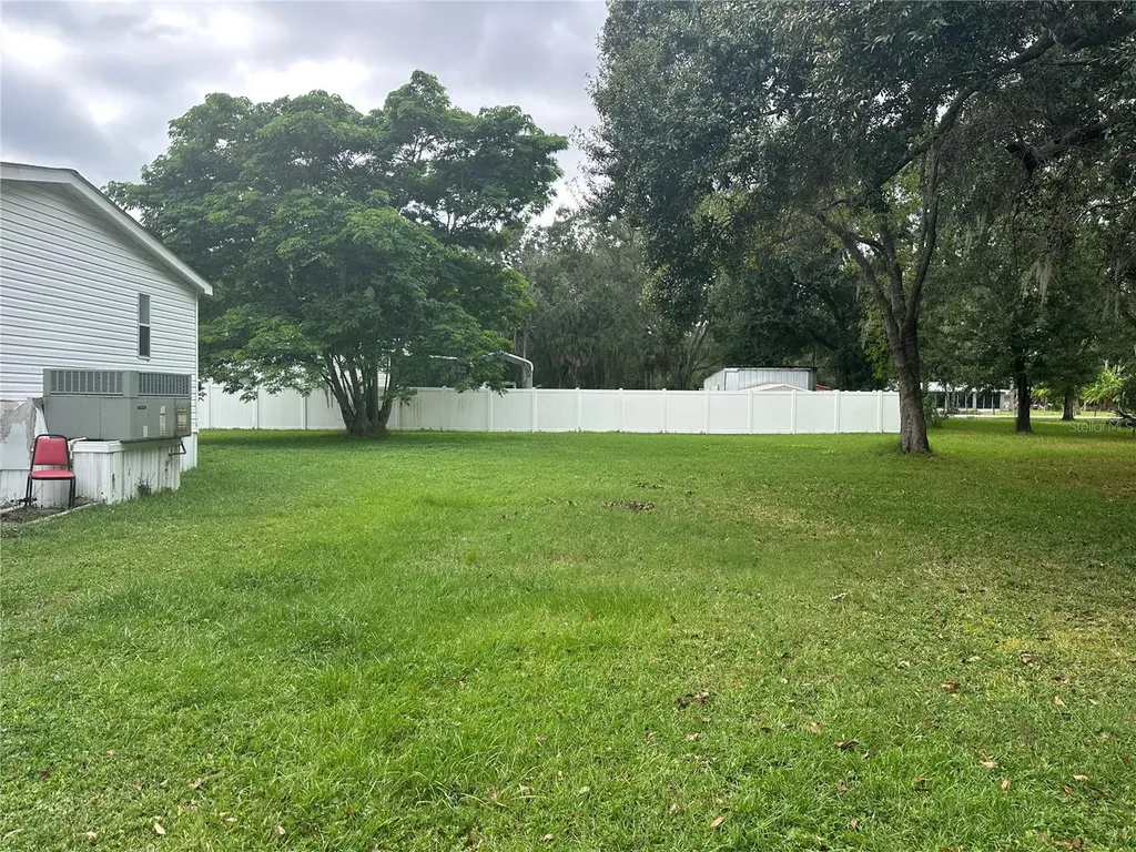 12507 Glenna Avenue Tampa FL 33635