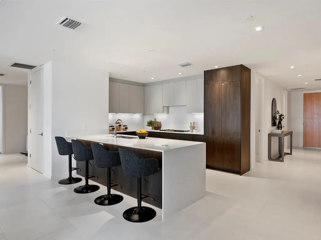 1020 Sunset Point Road Clearwater FL 33755