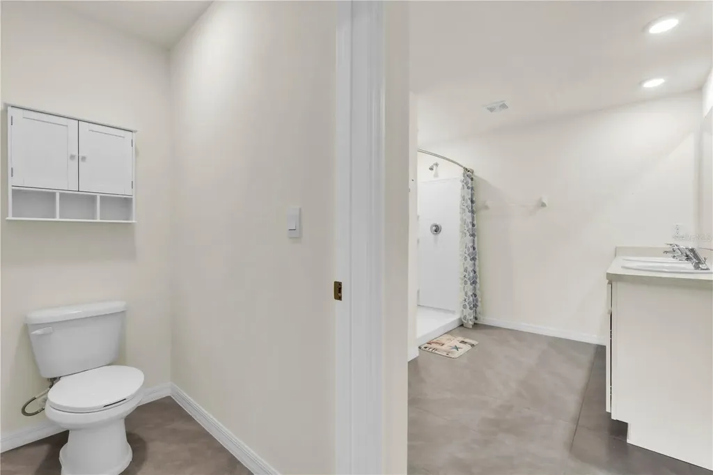 7518 Rosewood Garden Loop Tampa FL 33637
