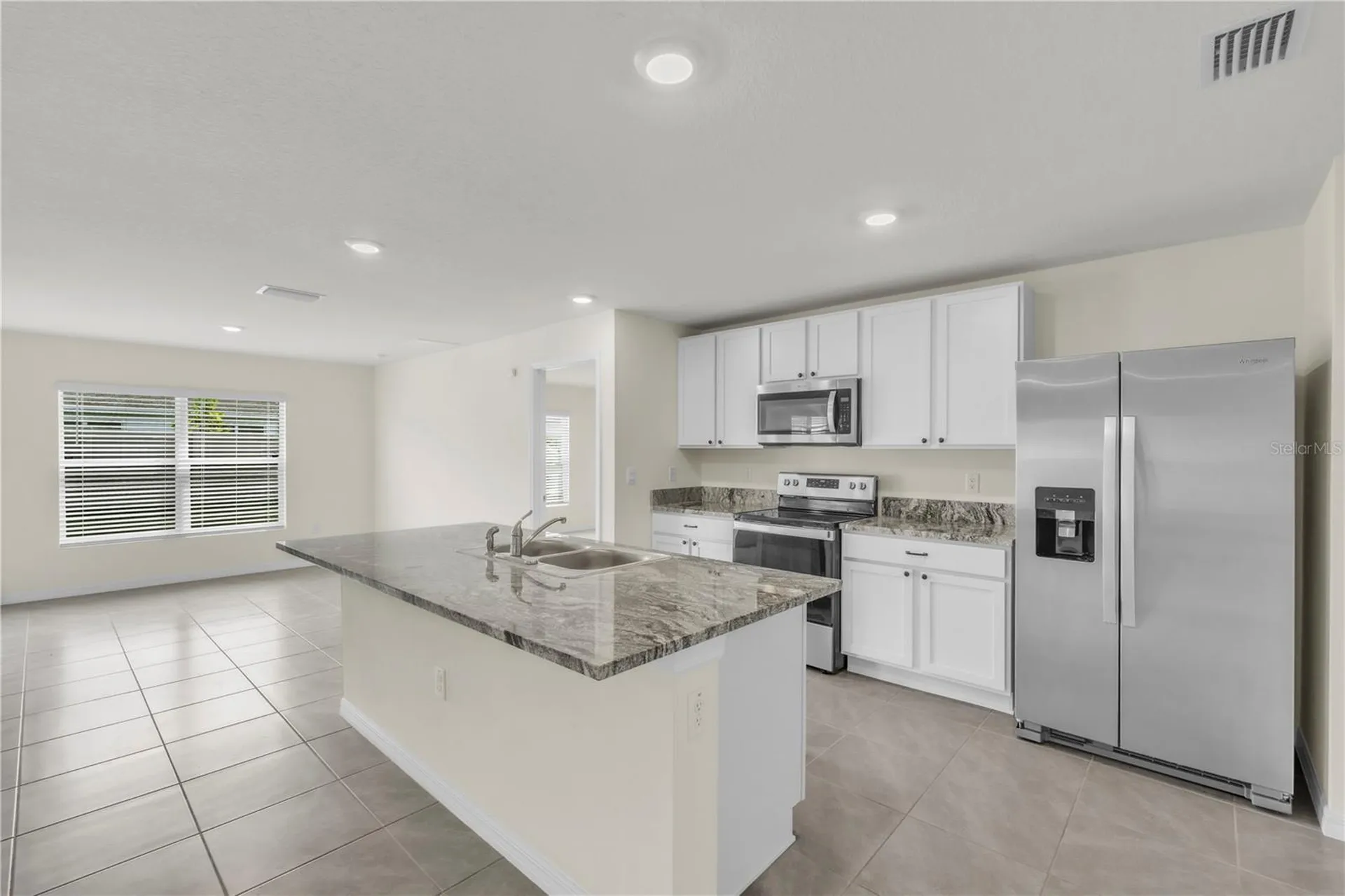 7518 Rosewood Garden Loop Tampa FL 33637