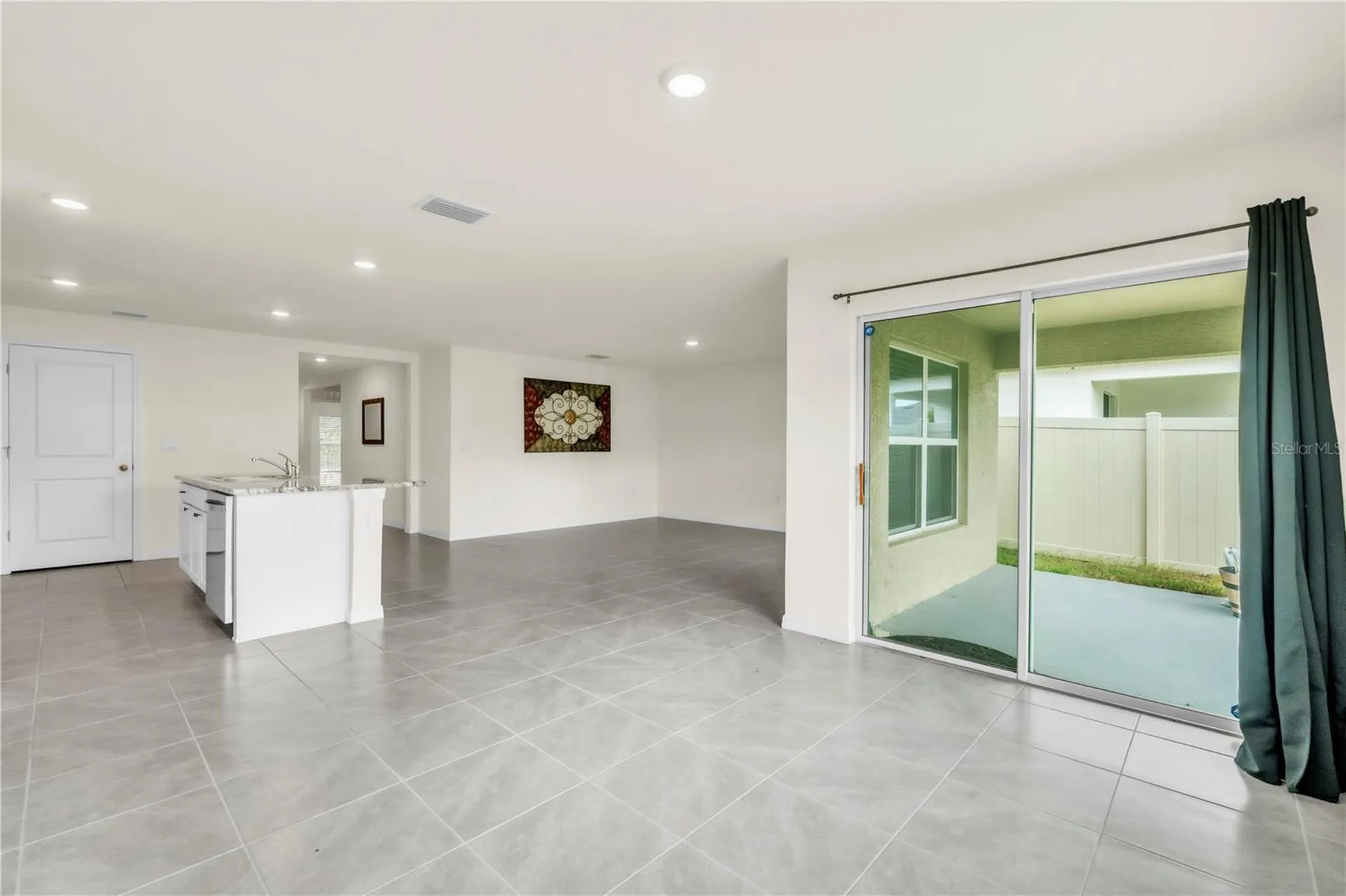 7518 Rosewood Garden Loop Tampa FL 33637