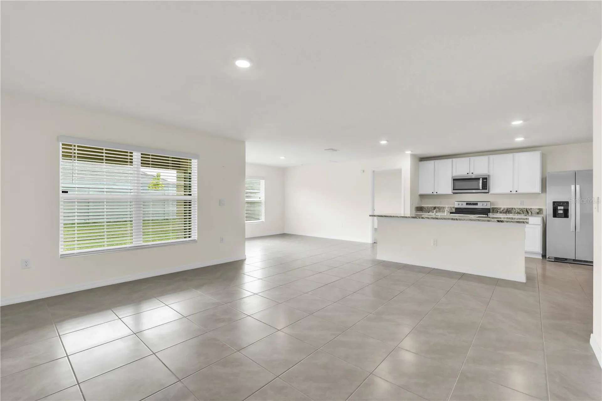 7518 Rosewood Garden Loop Tampa FL 33637