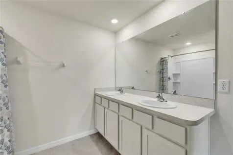 7518 Rosewood Garden Loop Tampa FL 33637