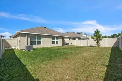 7518 Rosewood Garden Loop Tampa FL 33637