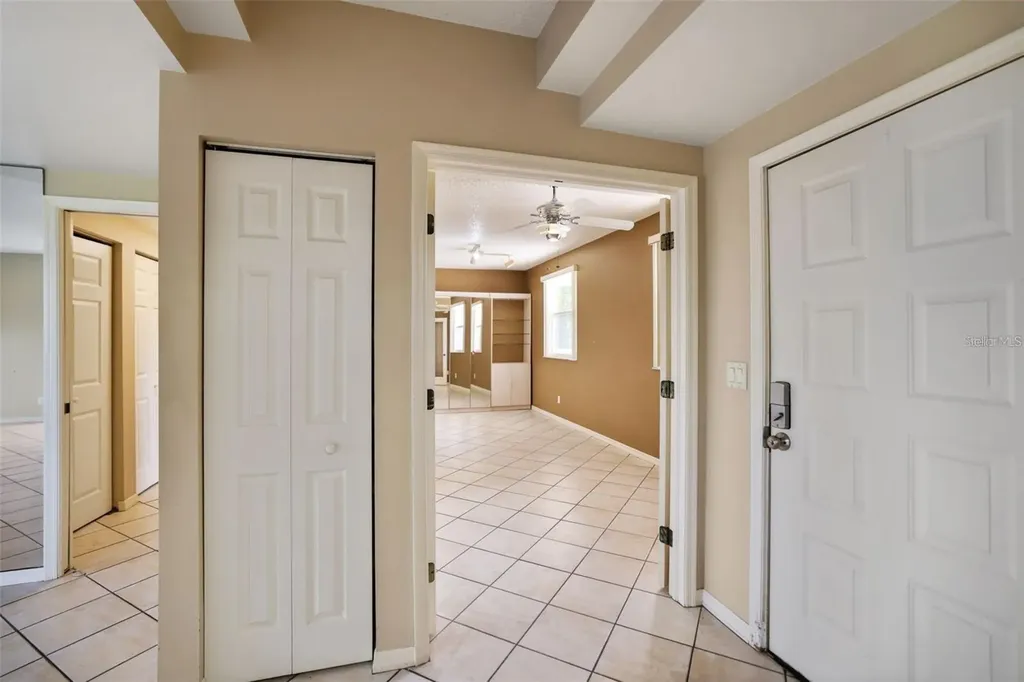 6251 Shoreline Drive St Petersburg FL 33708