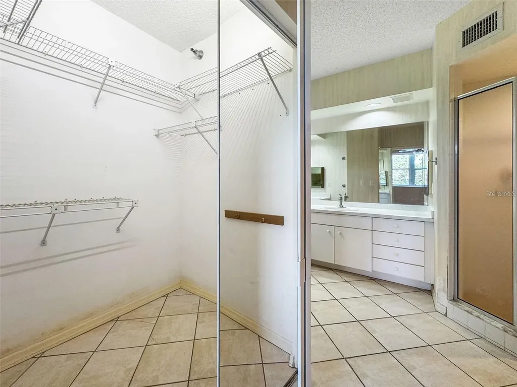 6251 Shoreline Drive St Petersburg FL 33708