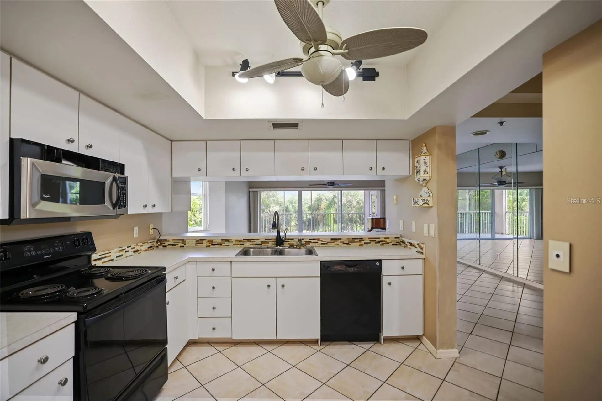 6251 Shoreline Drive St Petersburg FL 33708