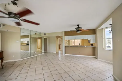 6251 Shoreline Drive St Petersburg FL 33708