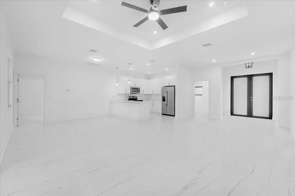 2513 NW 9th Avenue Cape Coral FL 33993