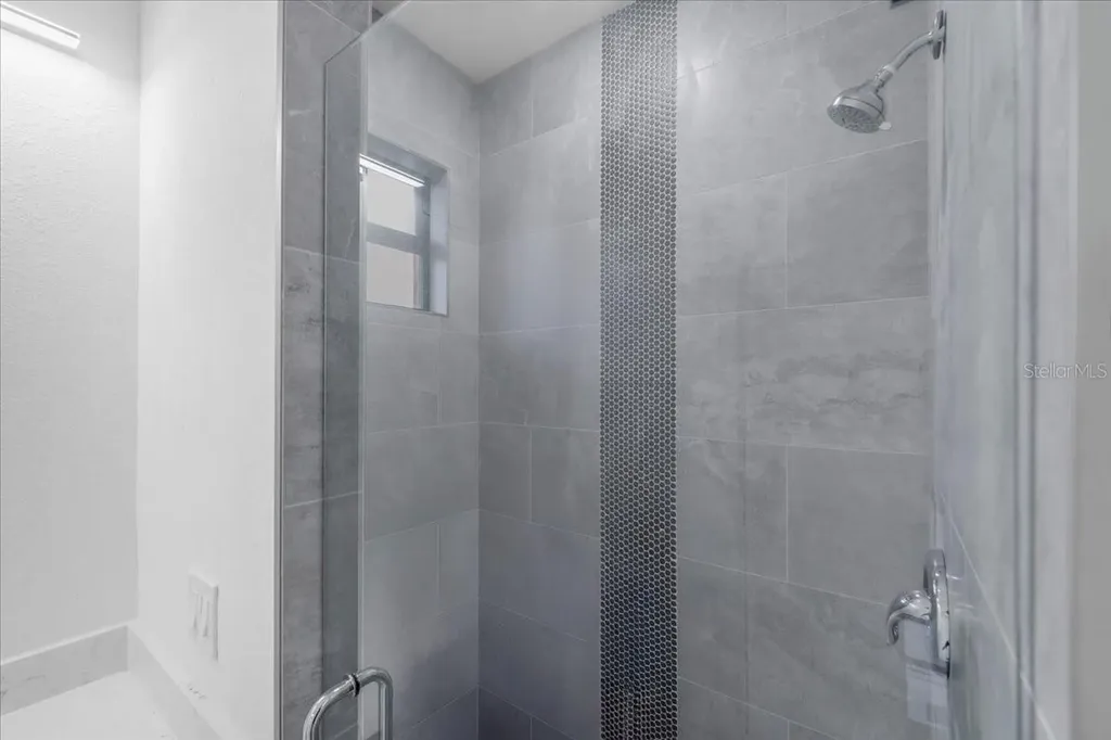 2513 NW 9th Avenue Cape Coral FL 33993