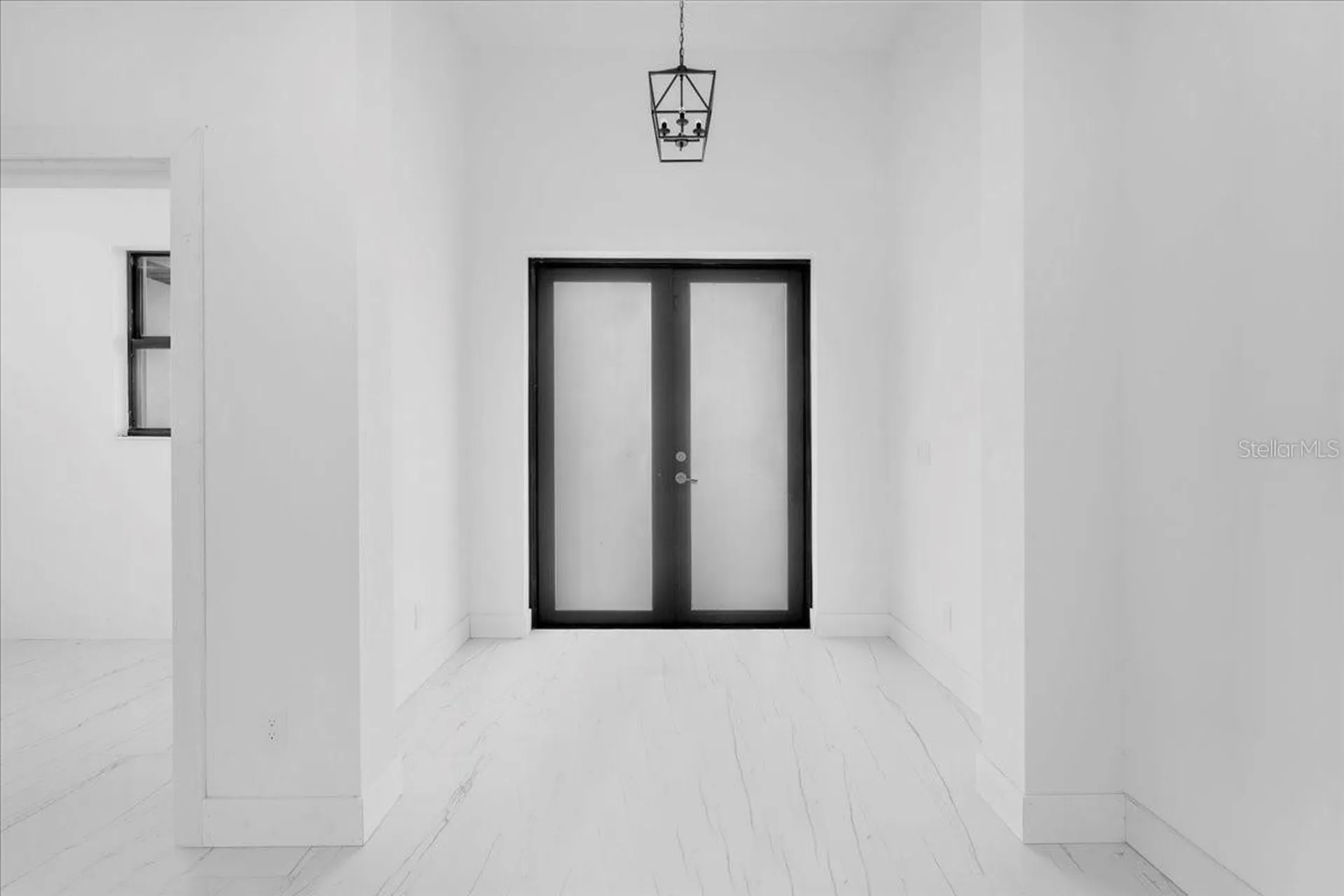 2513 NW 9th Avenue Cape Coral FL 33993