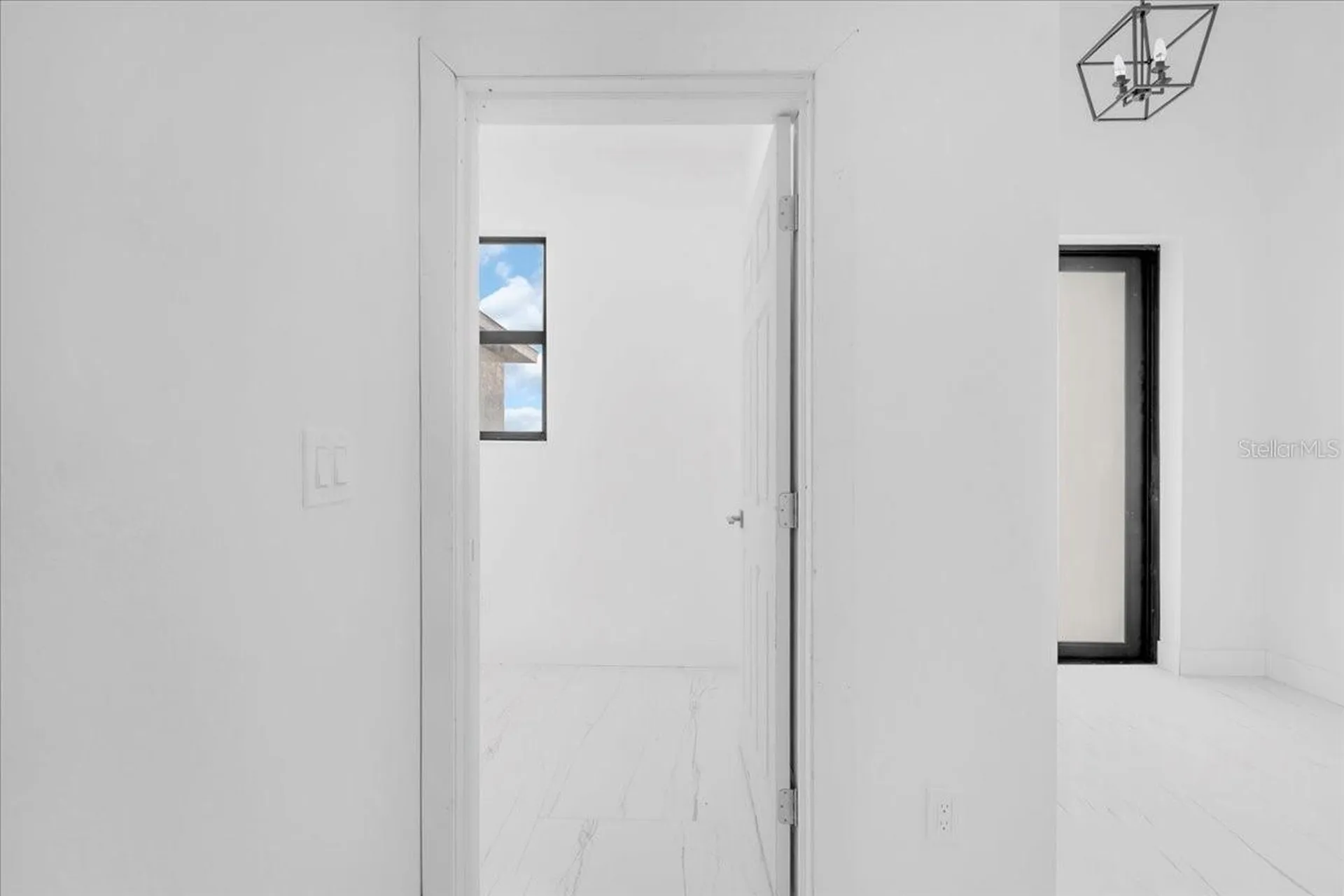 2513 NW 9th Avenue Cape Coral FL 33993