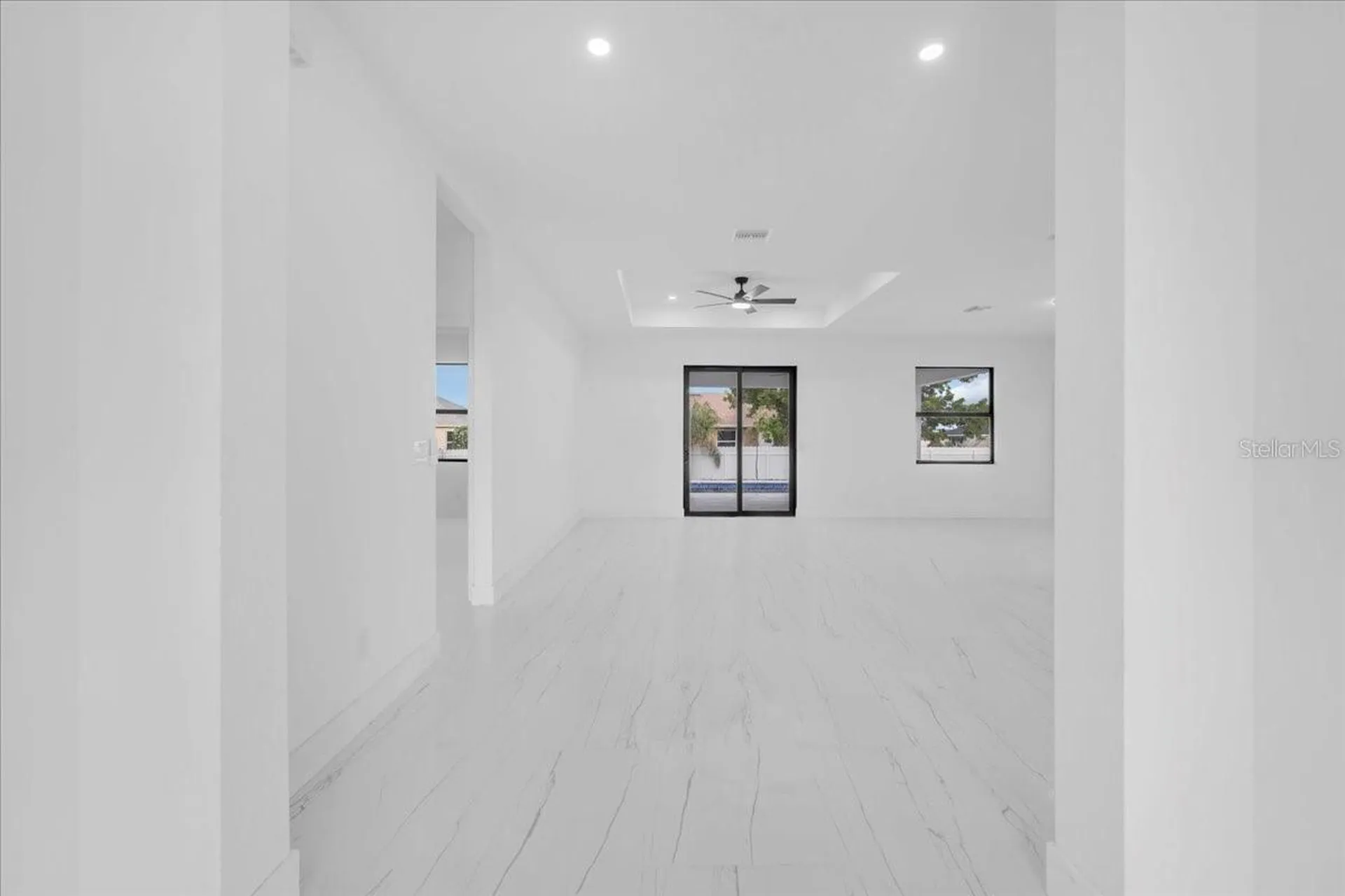 2513 NW 9th Avenue Cape Coral FL 33993