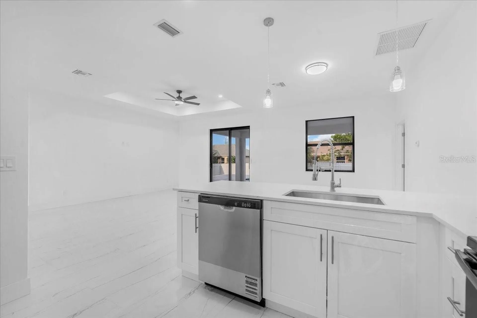 2513 NW 9th Avenue Cape Coral FL 33993