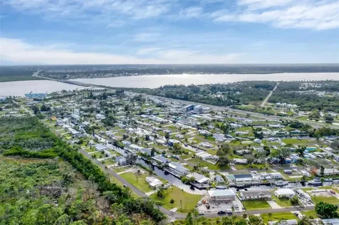 4203 Hollis Avenue Port Charlotte FL 33953