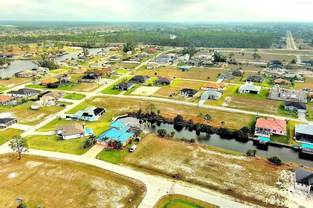 1939 NW 34th Place Cape Coral FL 33993
