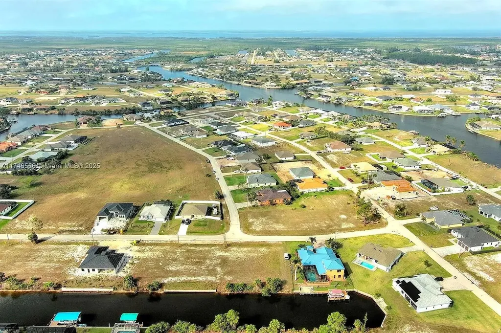 1939 NW 34th Place Cape Coral FL 33993