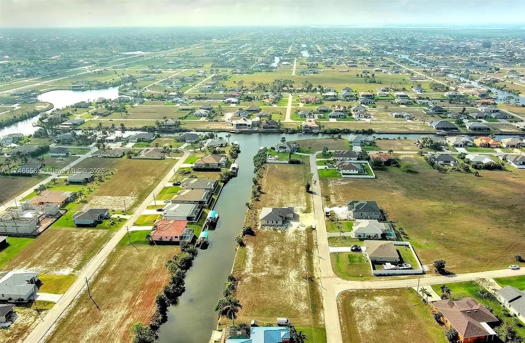1939 NW 34th Place Cape Coral FL 33993