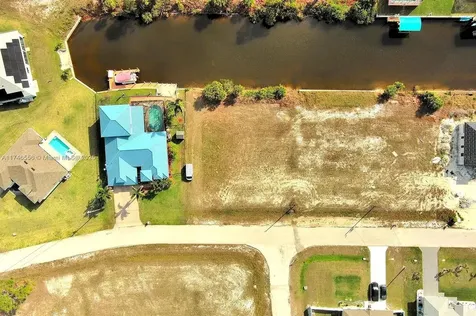 1939 NW 34th Place Cape Coral FL 33993