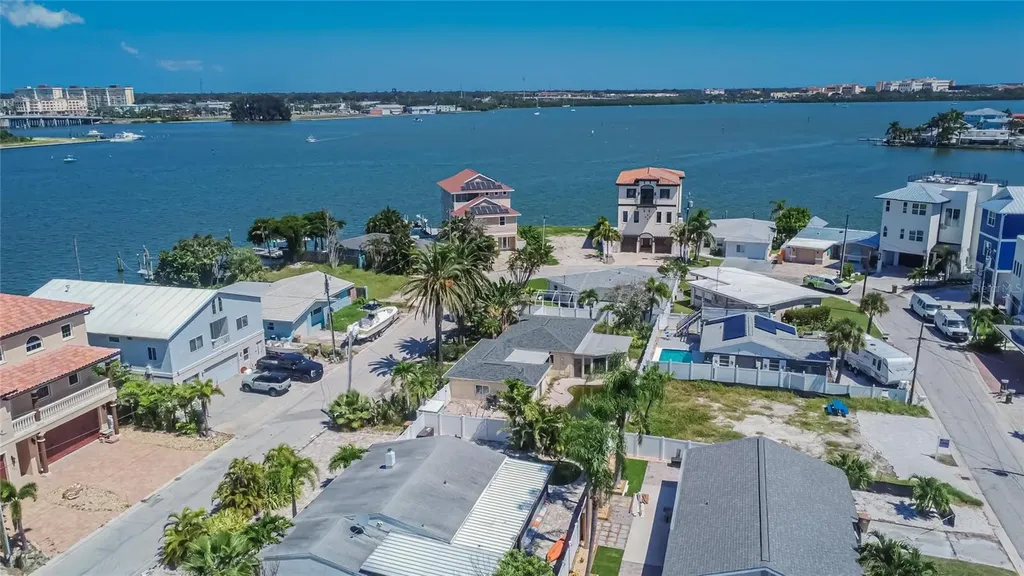 363 145th Avenue E Madeira Beach FL 33708