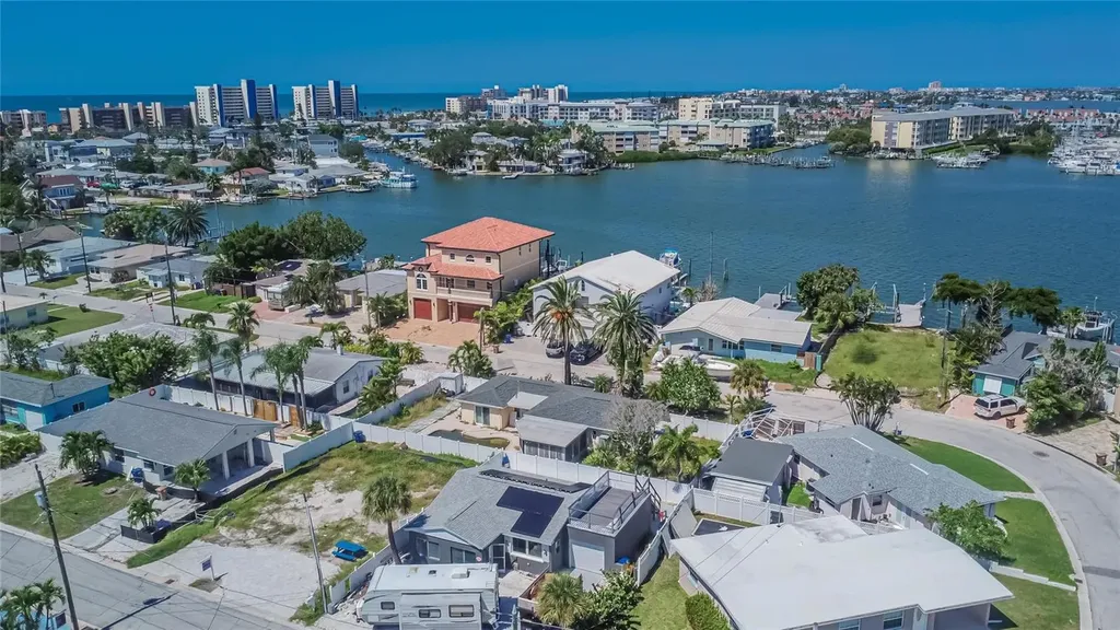 363 145th Avenue E Madeira Beach FL 33708