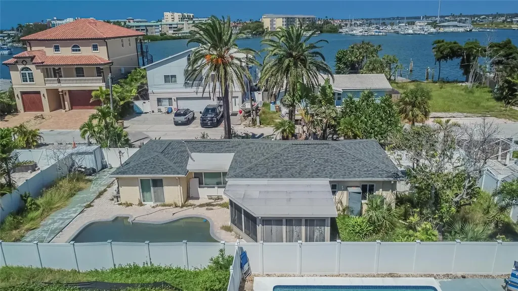 363 145th Avenue E Madeira Beach FL 33708
