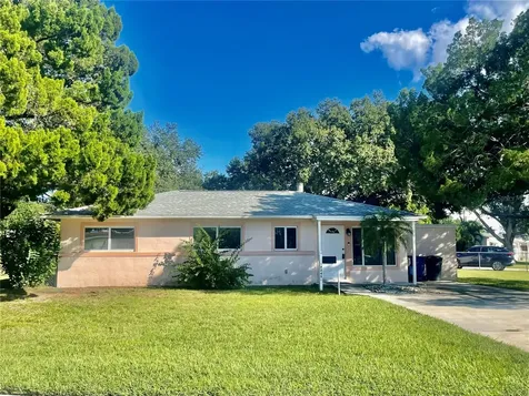 7245 Onyx Drive N St Petersburg FL 33702