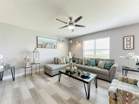 440 Burnham Circle Auburndale FL 33823