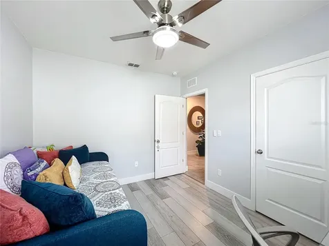 440 Burnham Circle Auburndale FL 33823
