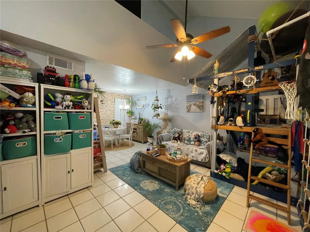 7200 SW 8th Avenue Gainesville FL 32607