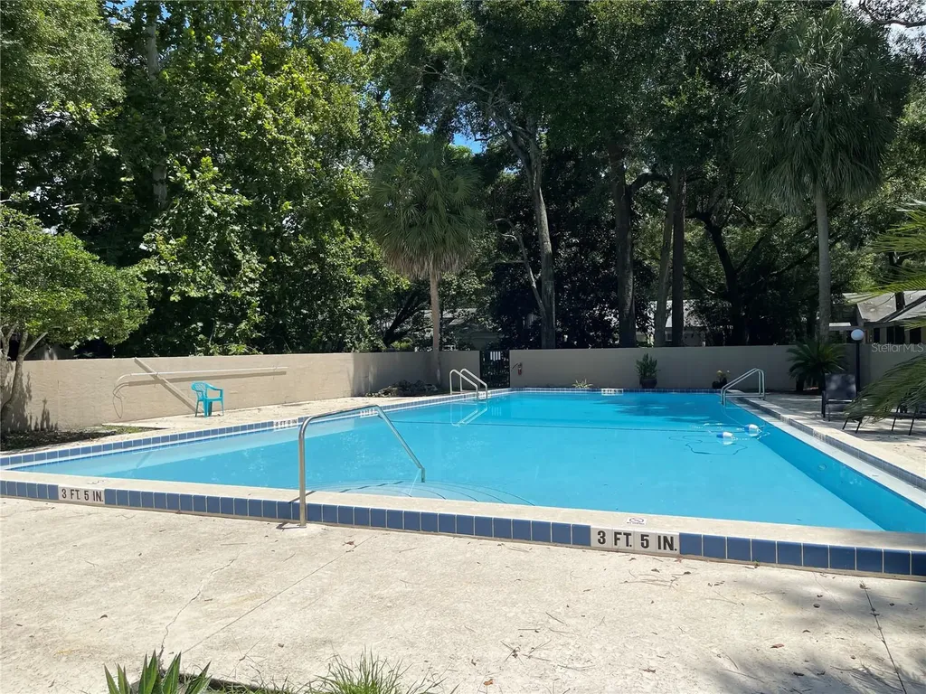 7200 SW 8th Avenue Gainesville FL 32607