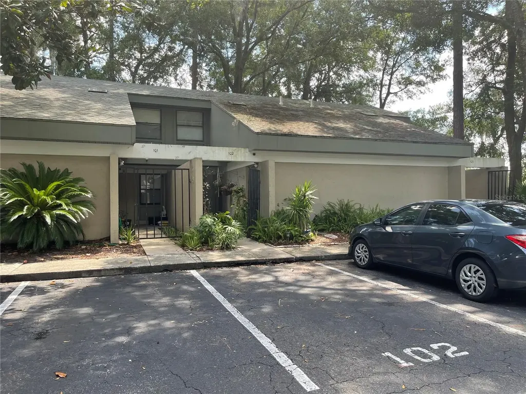 7200 SW 8th Avenue Gainesville FL 32607